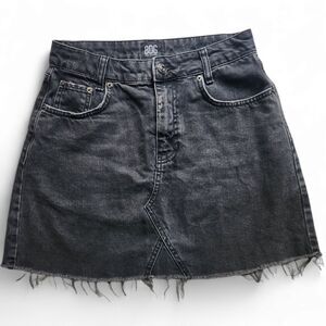 Urban Outfitters BDG cut-off denim skirt M